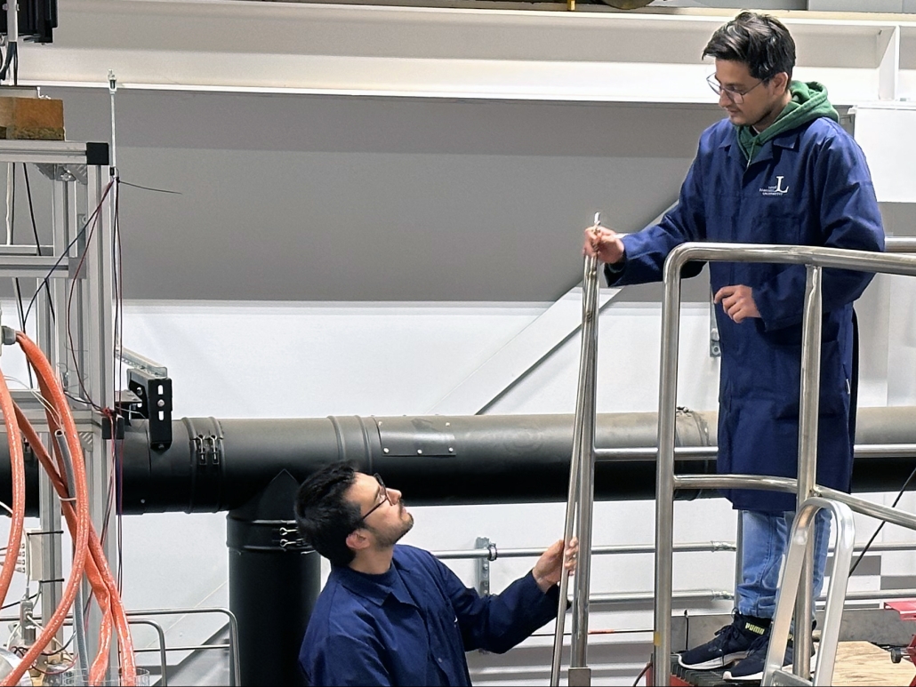 EW-lab-LTU_061022 Bio4Energy PhD Students at a research laboratory at Luleå University of Technology.